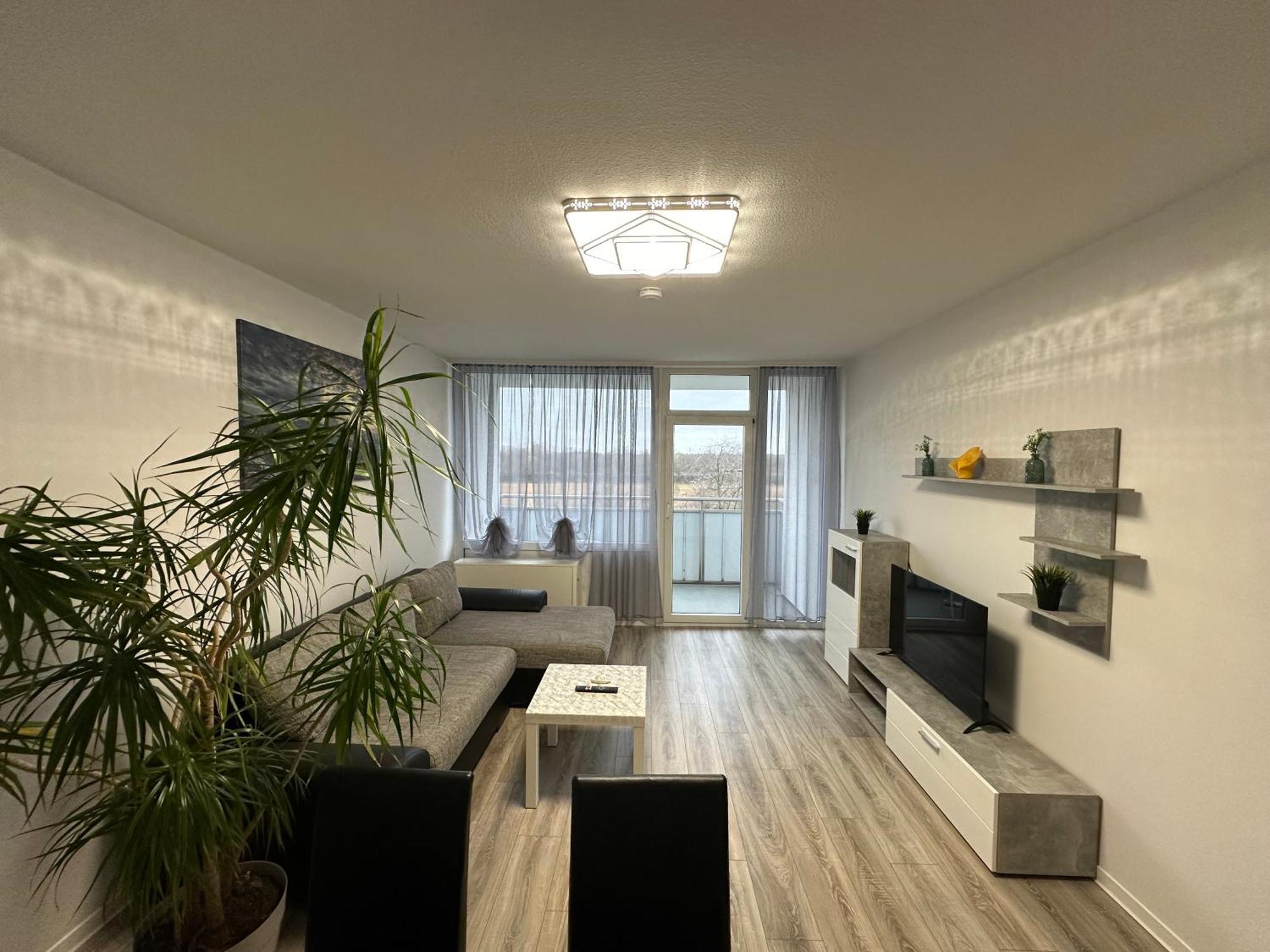 Olis Appartement In Нойс Екстериор снимка